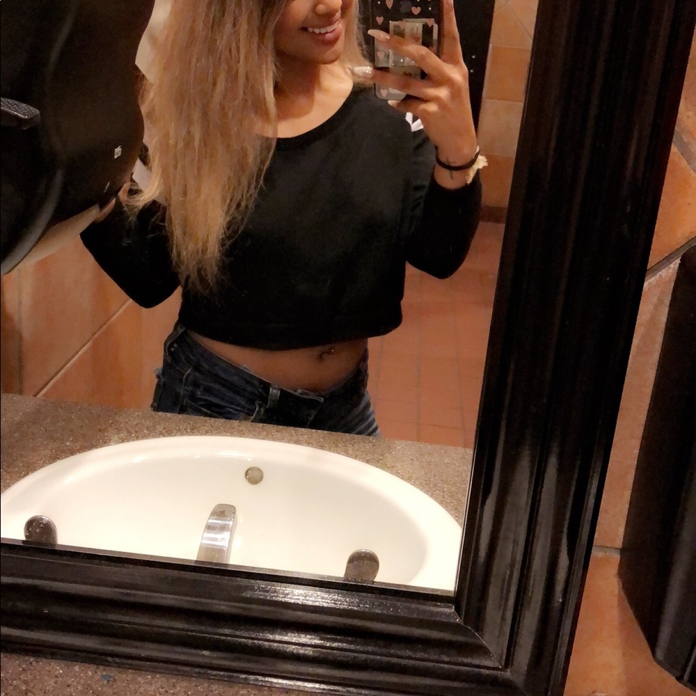 Crop sweater